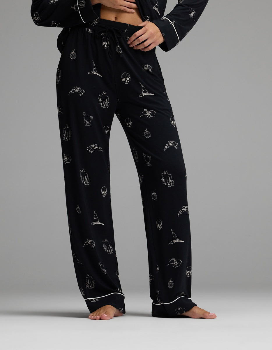 BlackWhite Novelty Print Pajama Set — Women’s Long Sleeve Sleepwear (1)